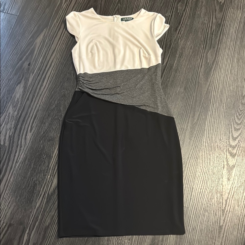 LAUREN RALPH LAUREN A LINE DRESS🍍SZ 6🍍PIT TO PIT 13”🍍length 40”🍍